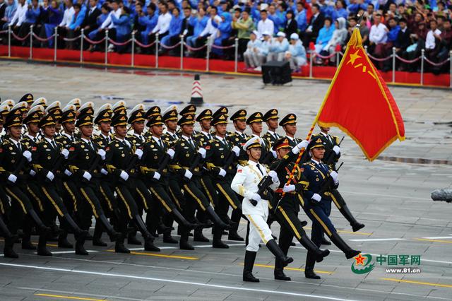 9.3阅兵彩排官宣画面 仪仗队换装191震撼来袭！9.3阅兵彩排官宣画面揭秘，仪仗队换装191瞩目亮相